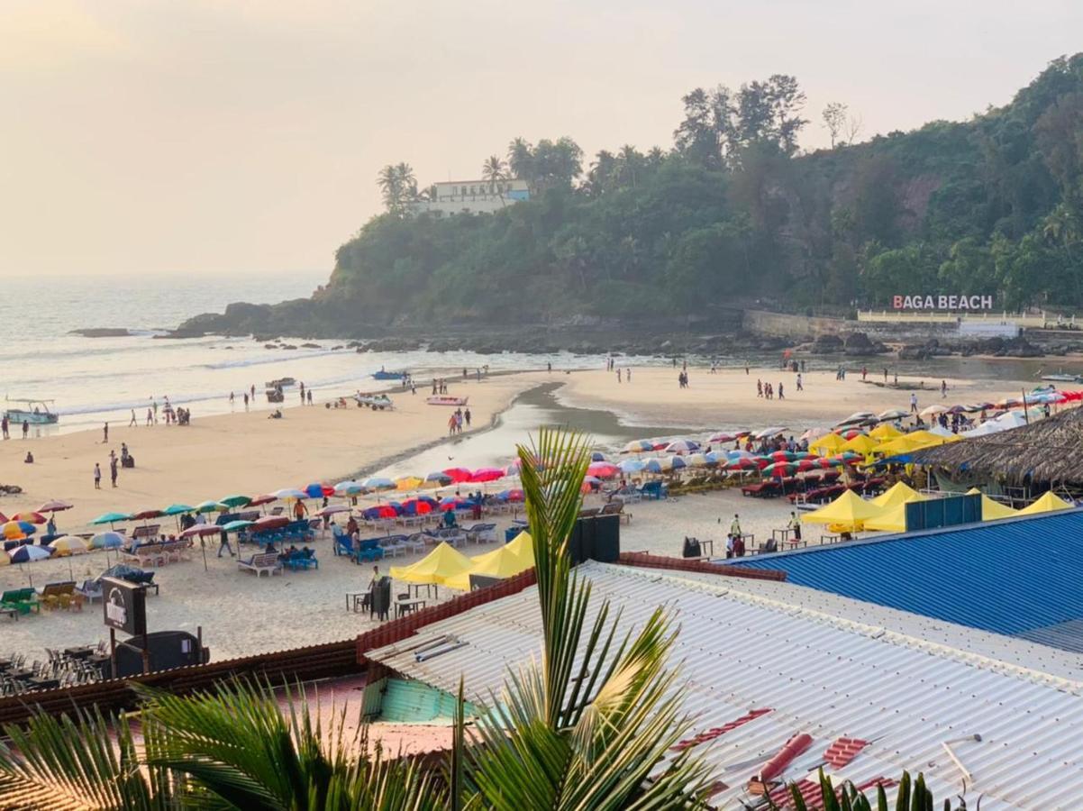 Baga Beach Sunset Hotel Exterior photo